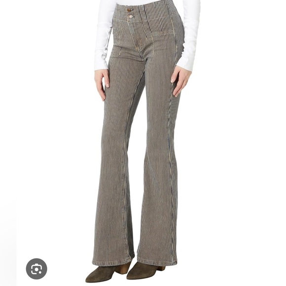 FREE PEOPLE: We The Free Jayde High Rise Flare Jeans - Picture 1 of 6